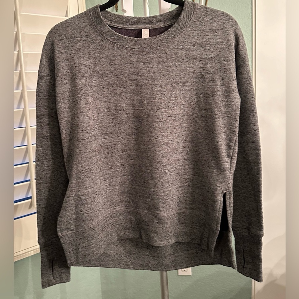 ATHLETA heathered gray crewneck sweatshirt split sides size XXS